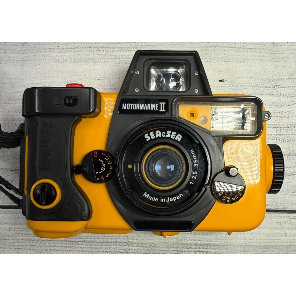 Sea & Sea Motor Marine‎ II Underwater Camera Sub 40 TTL Pelican Case